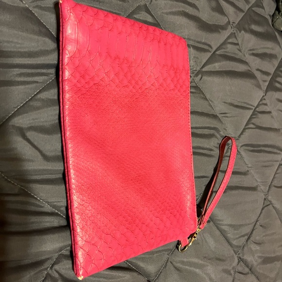 Wristlet/Cosmetic bag-Closet clear out! - Picture 6 of 7